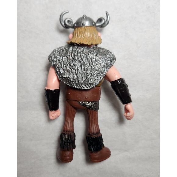 How To Train Your Dragon 5" Snotlout And 5" Astrid Action Figures Pre-owned - Picture 4 of 6